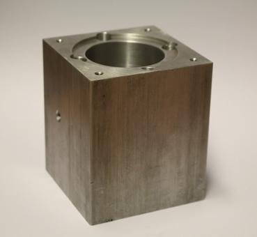 Antriebseinheit als Festlager für 86er Motor für 16 Spindel