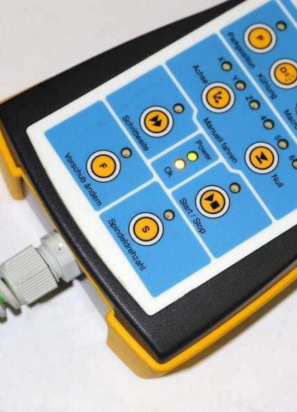 Handbedienteil für Beamicon2 CNC-Steuerung mit Netzwerk-Anschluss Handbedienteil für Beamicon2 CNC-Steuerung mit Netzwerk-Anschluss